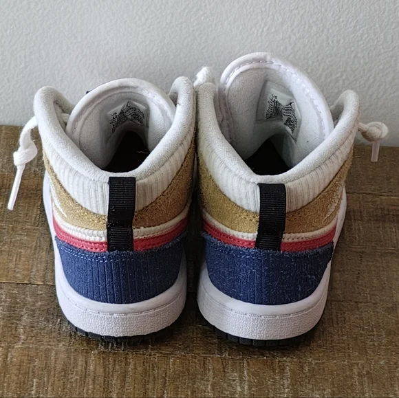 Jordan 1 Mid SE 'Messy Room' (PS) Child Size 12c - Picture 5 of 7